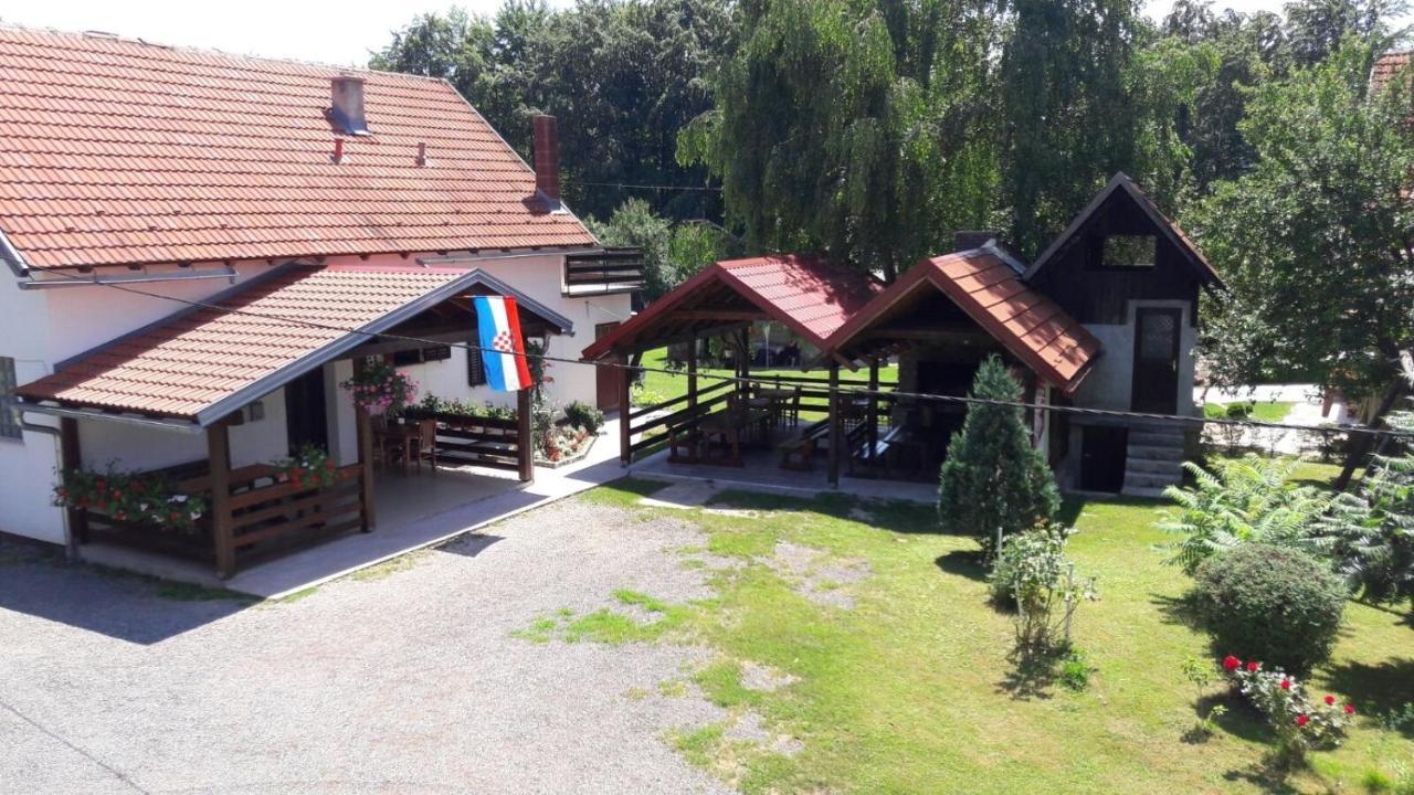 Apartments With A Parking Space Smoljanac, Plitvice - 12345 Εξωτερικό φωτογραφία