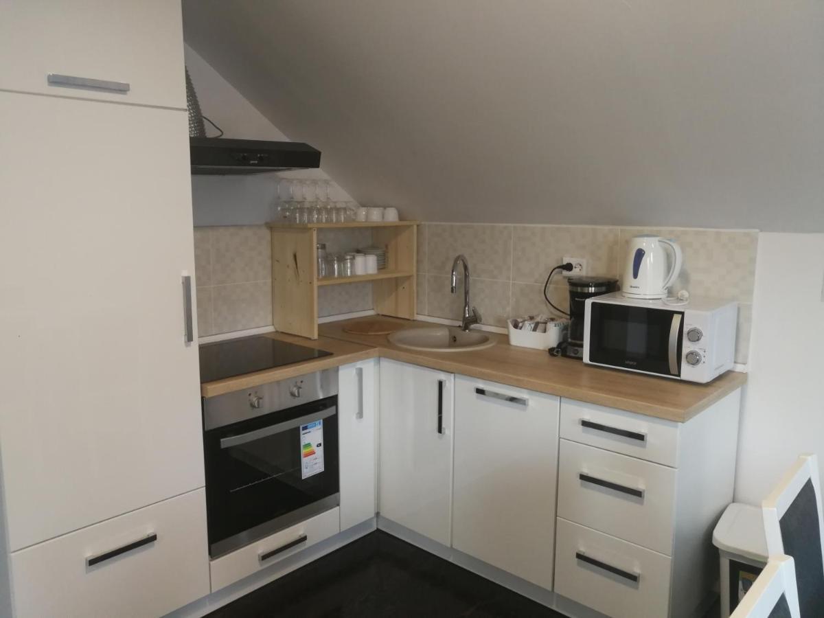 Apartments With A Parking Space Smoljanac, Plitvice - 12345 Εξωτερικό φωτογραφία