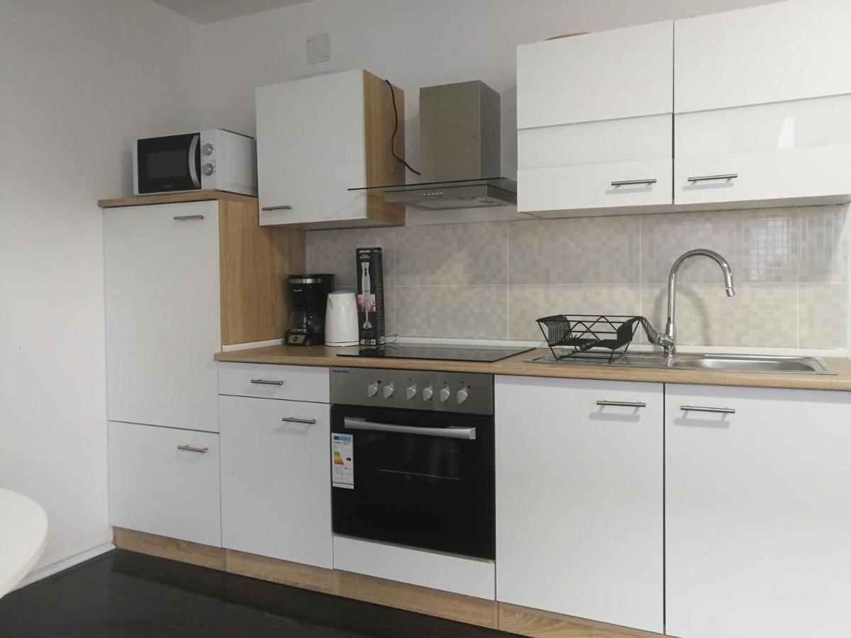 Apartments With A Parking Space Smoljanac, Plitvice - 12345 Εξωτερικό φωτογραφία