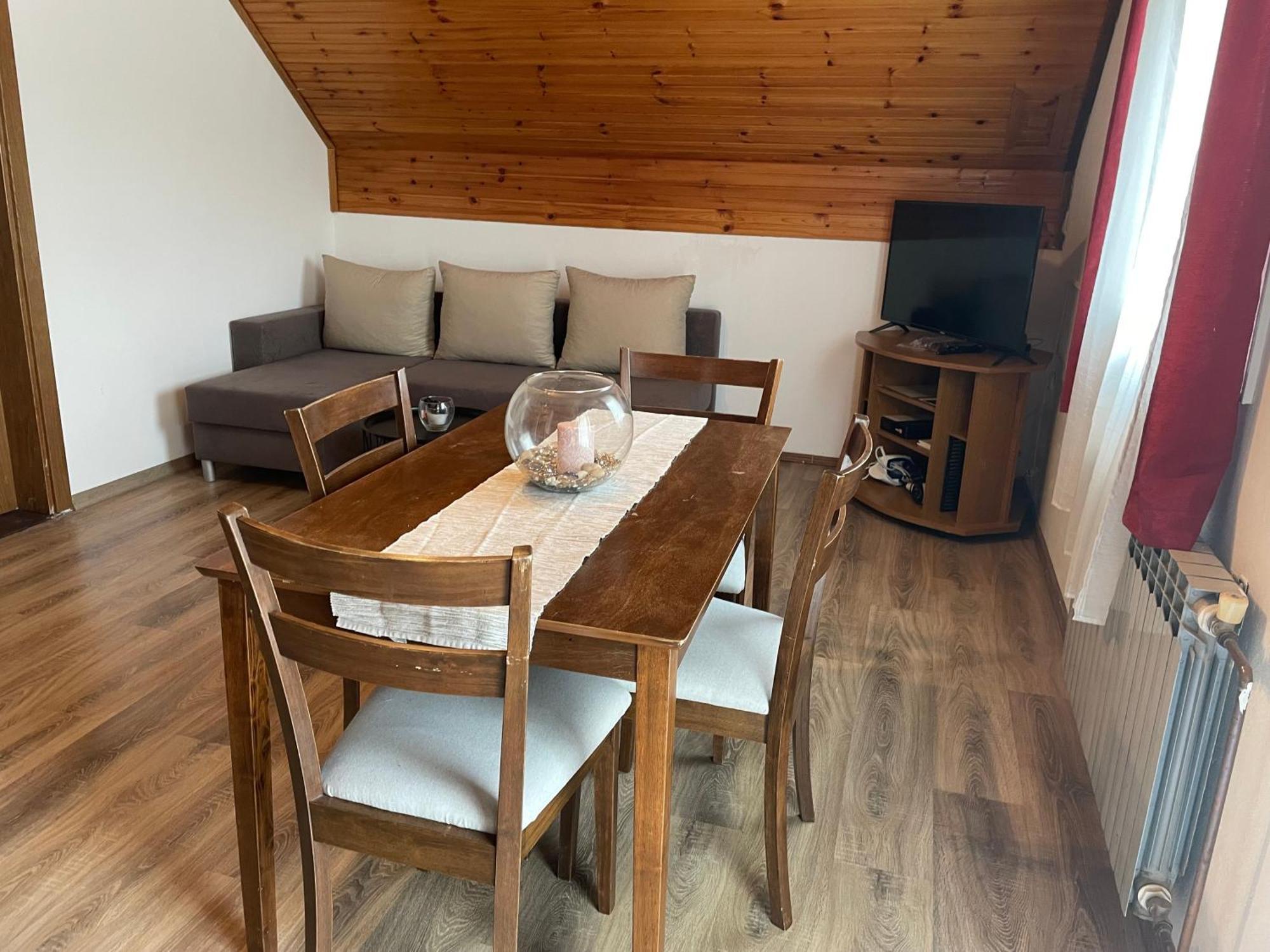 Apartments With A Parking Space Smoljanac, Plitvice - 12345 Δωμάτιο φωτογραφία